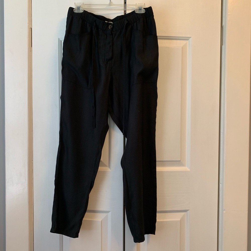 W58- Lou & Grey Black Elastic Waist Pull-On Pants